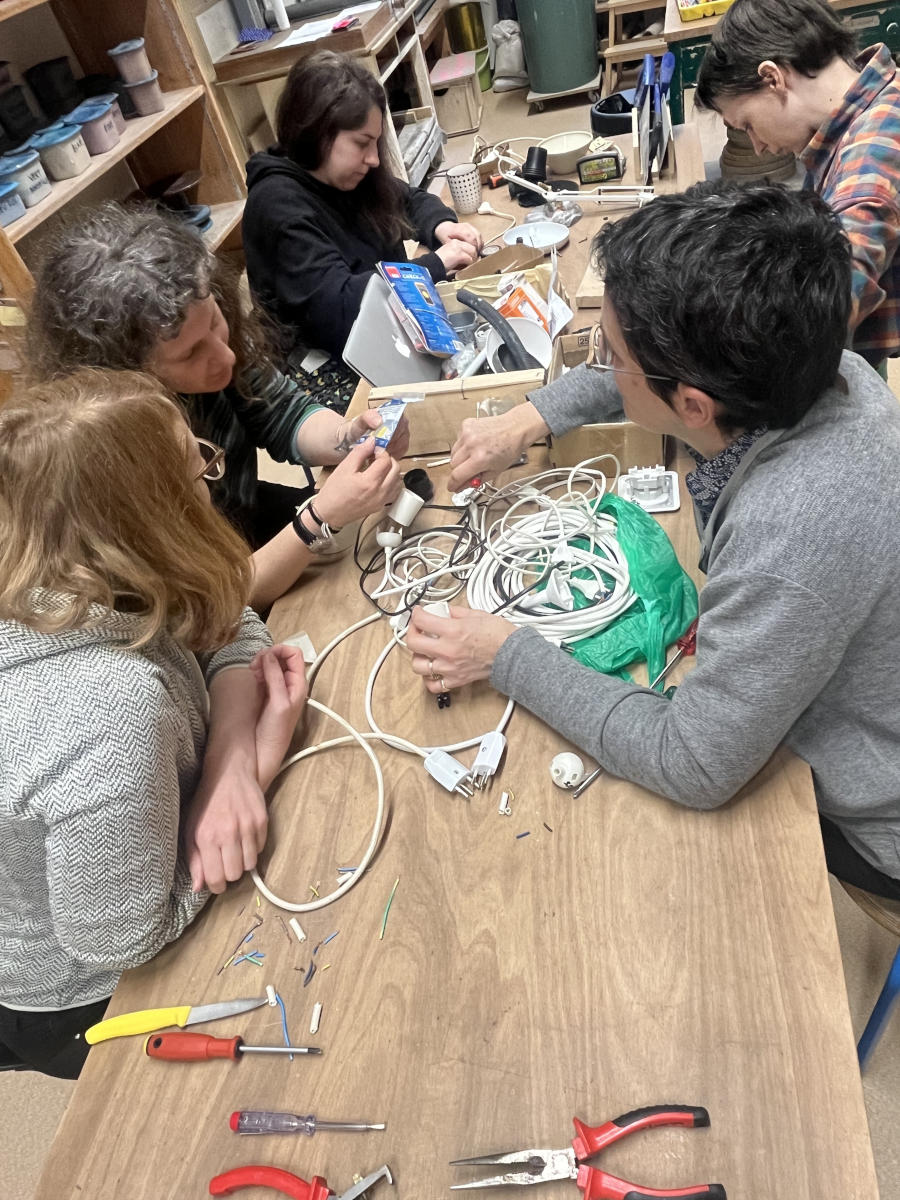 Atelier « La Boîte à Outils », Activités adultes, Les Créateliers